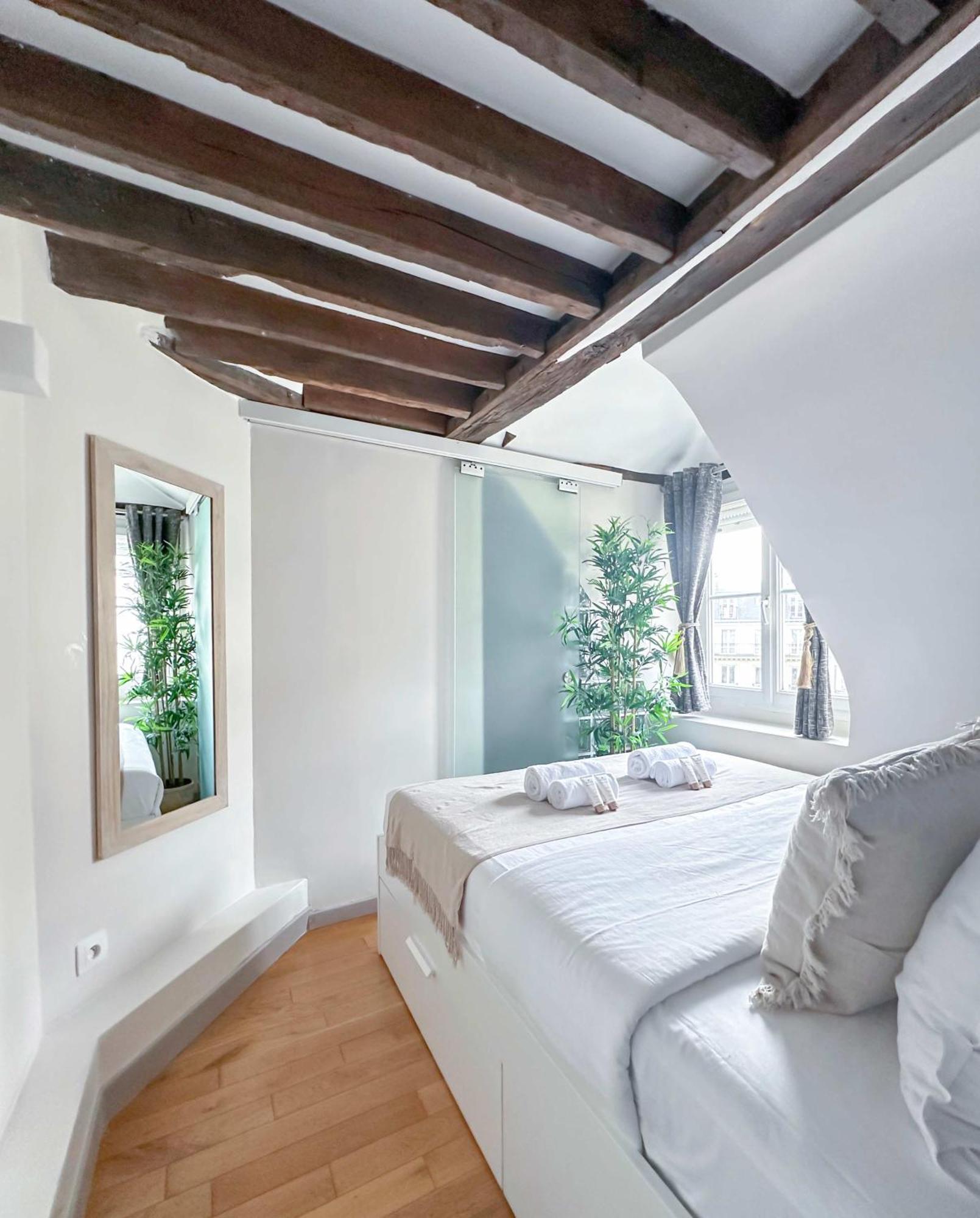 Appartement 1612 B - In Pigalle